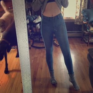 Abercrombie High rise ankle jean raw hem size 2